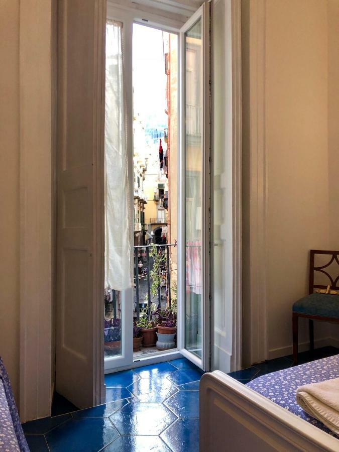 Il Sole Di Montesanto Bed & Breakfast Napoli Eksteriør bilde