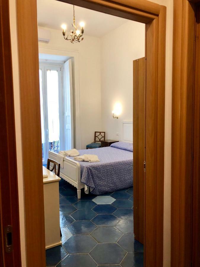 Il Sole Di Montesanto Bed & Breakfast Napoli Eksteriør bilde