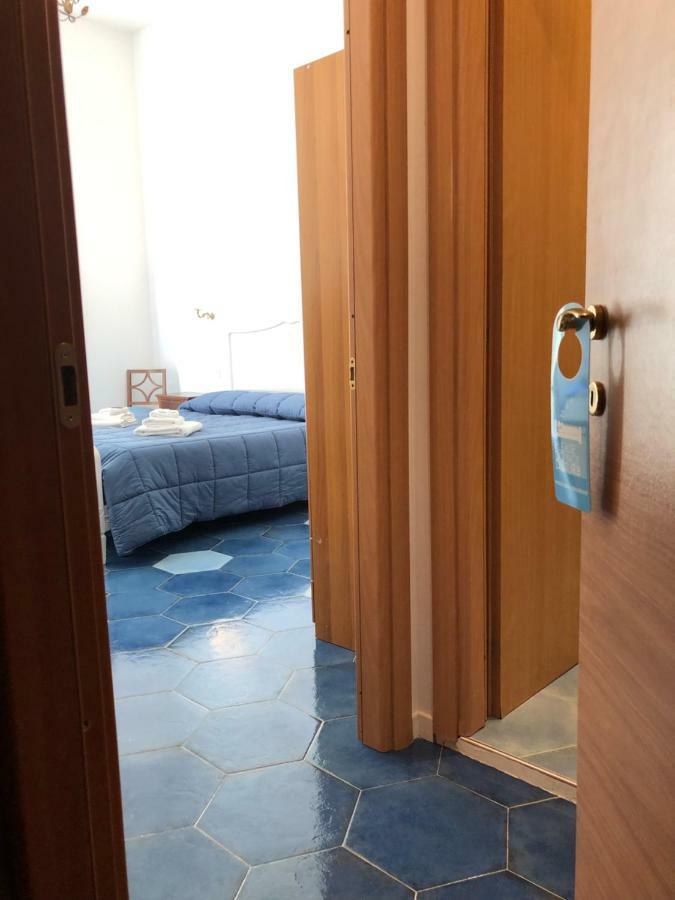 Il Sole Di Montesanto Bed & Breakfast Napoli Eksteriør bilde