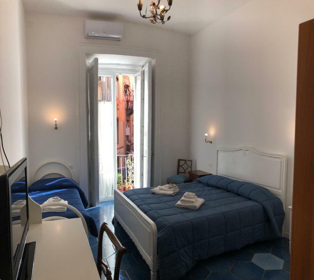 Il Sole Di Montesanto Bed & Breakfast Napoli Eksteriør bilde
